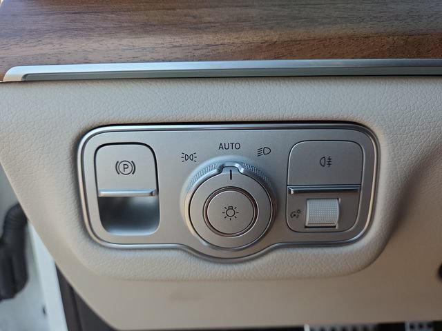 New 2024 Mercedes-Benz GLS 450 4MATIC image 22