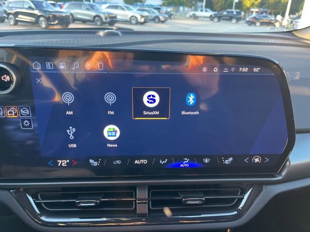 New 2026 Chevrolet Equinox EV RS image 34