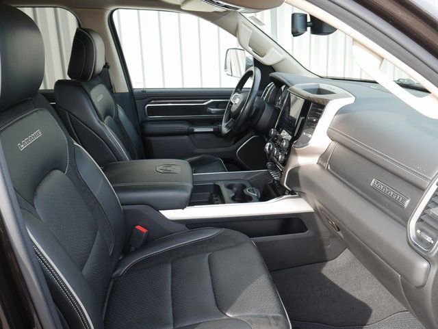 Used 2019 RAM 1500 Laramie image 31