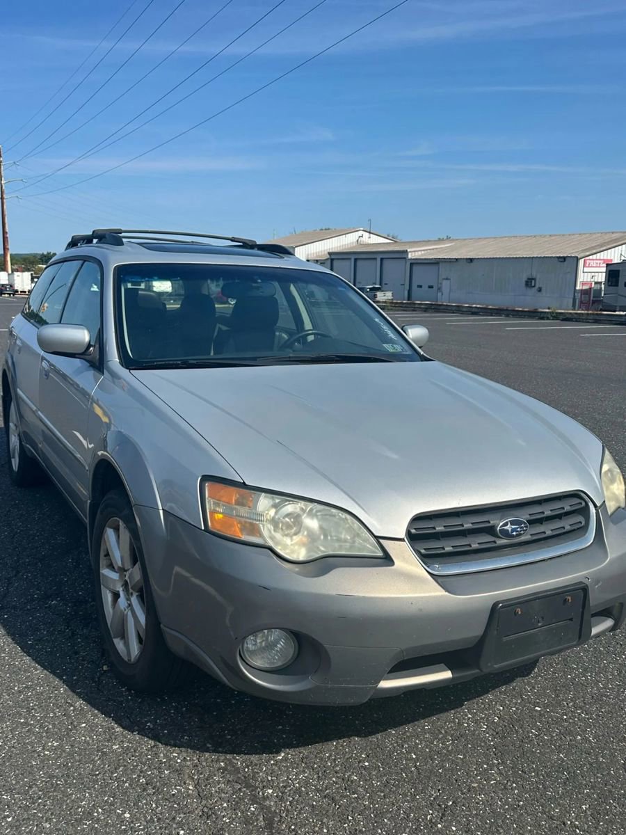 Used 2006 Subaru Outback 2.5i Limited image 10