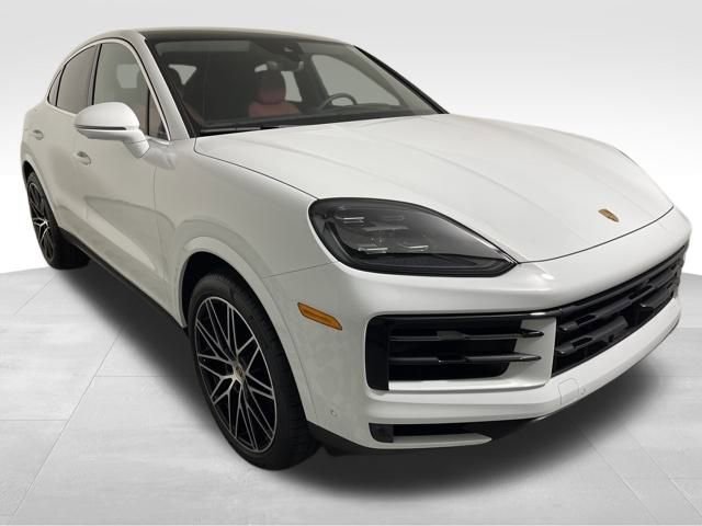 Used 2026 Porsche Cayenne Coupe image 11