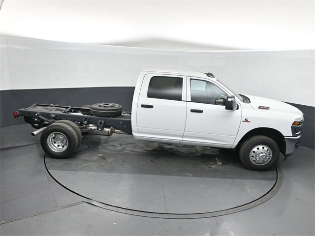 New 2026 RAM 3500 Tradesman w/ Chrome Appearance Group image 29