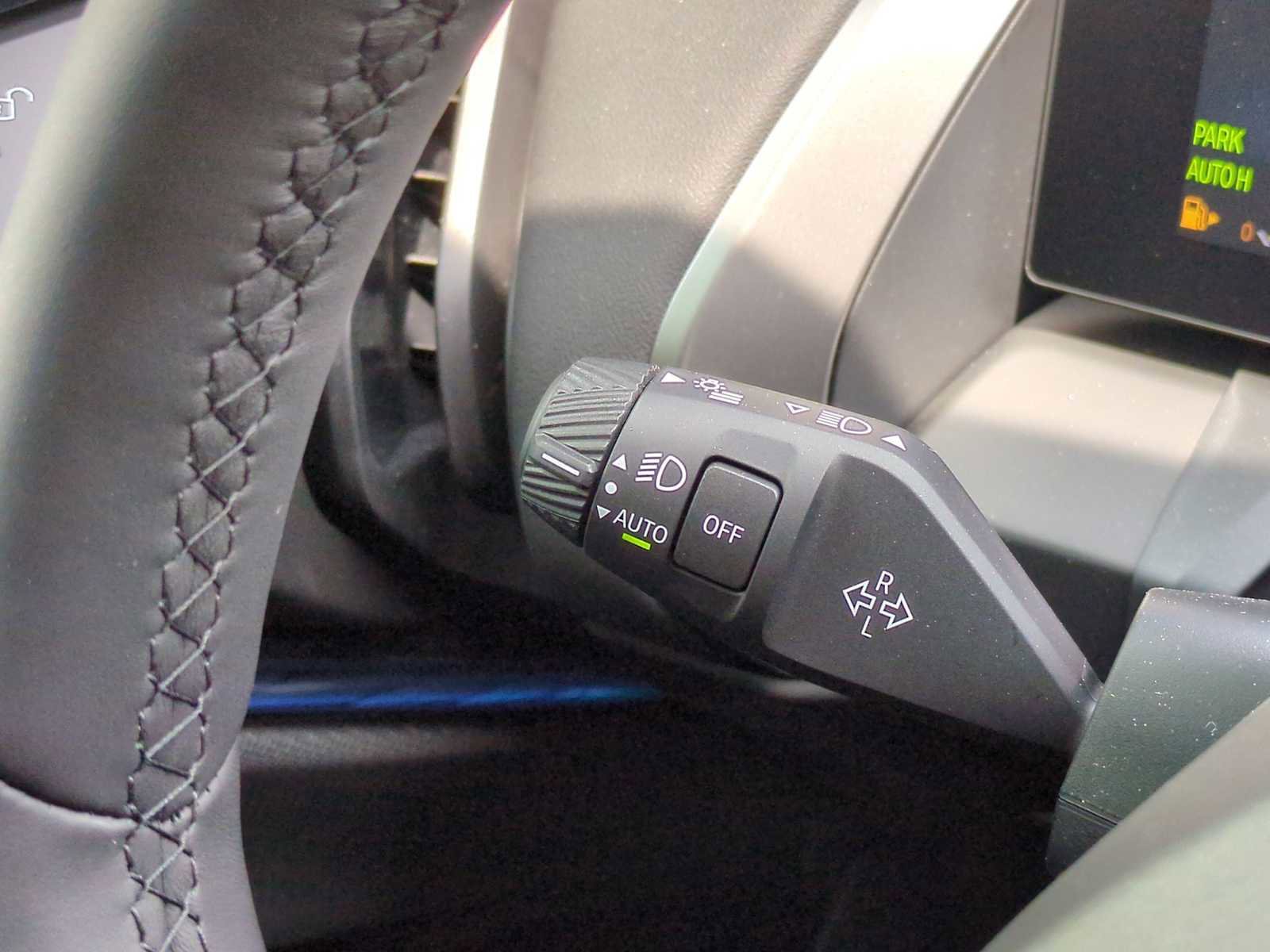 Used 2025 BMW X3 xDrive30i w/ Premium Package image 29