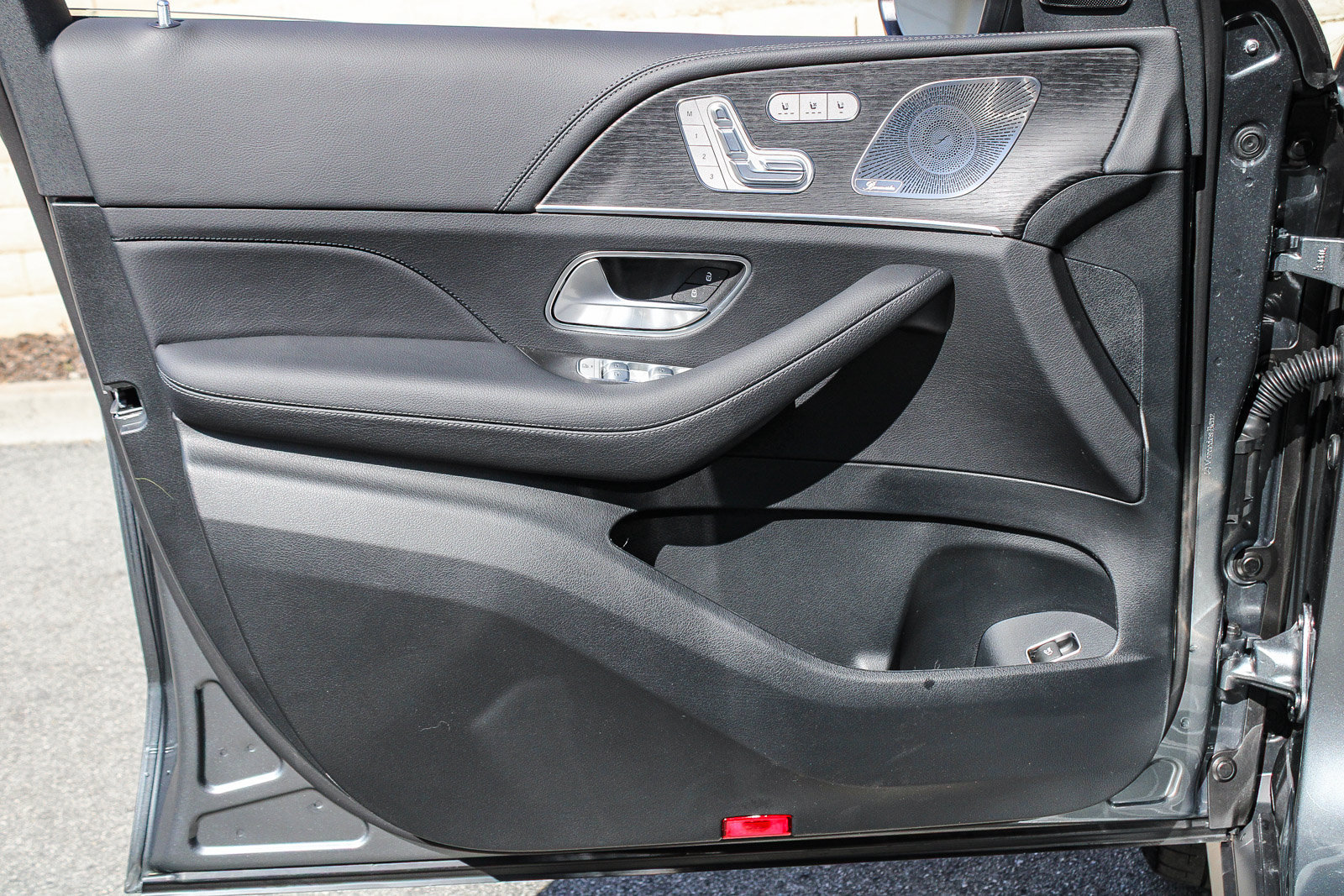 New 2026 Mercedes-Benz GLS 580 4MATIC image 24