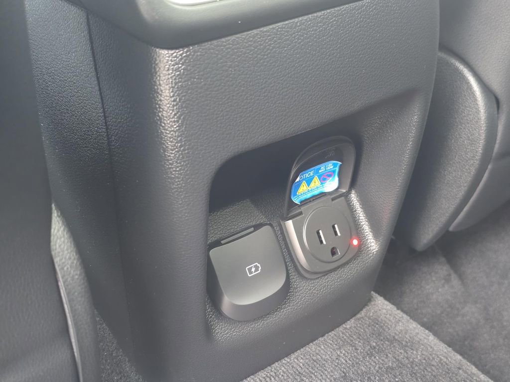 Used 2025 Genesis GV80 2.5T Advanced image 26