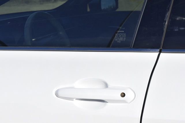 Used 2023 Toyota Crown Limited image 22