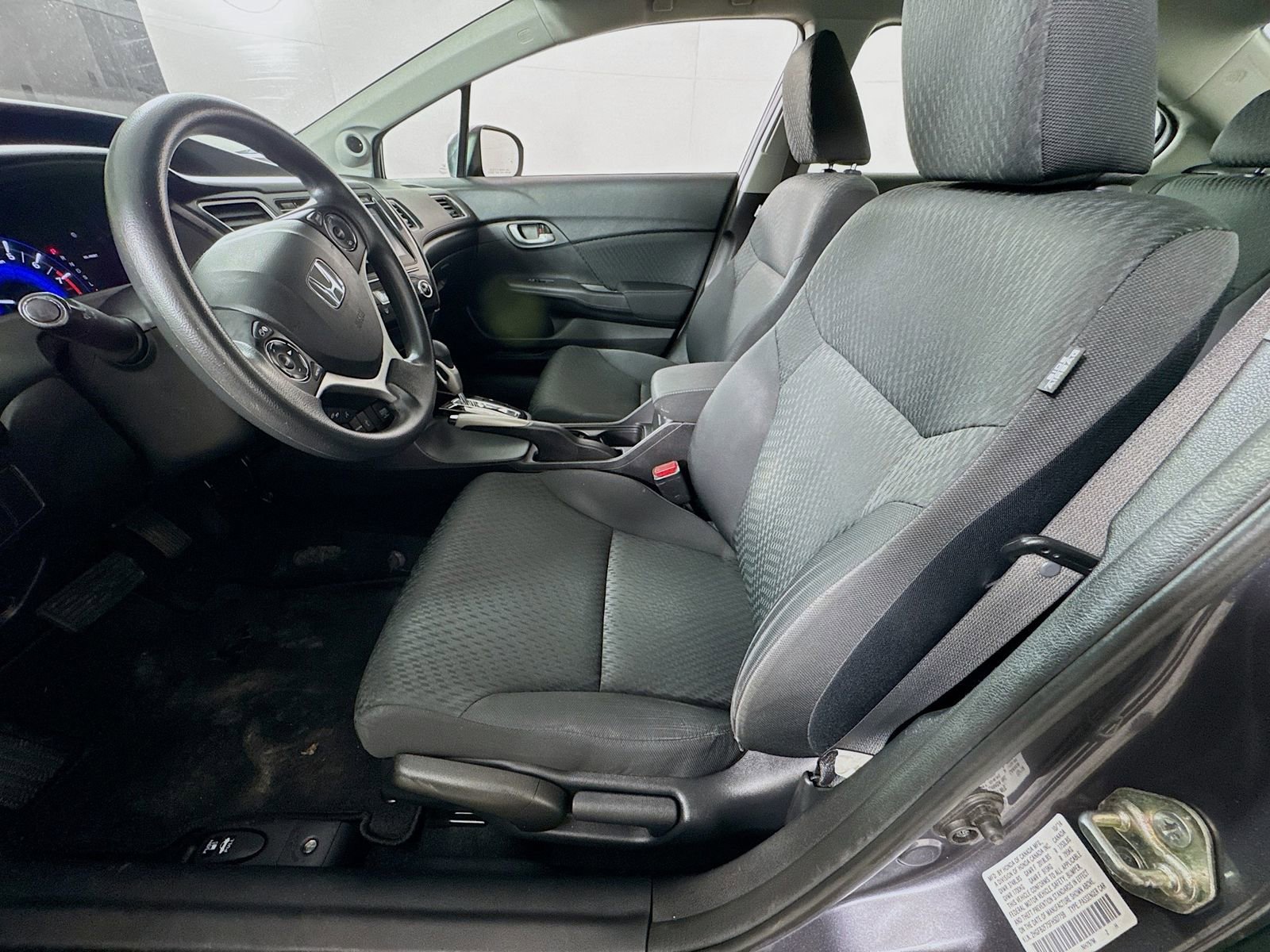 Used 2015 Honda Civic SE image 16