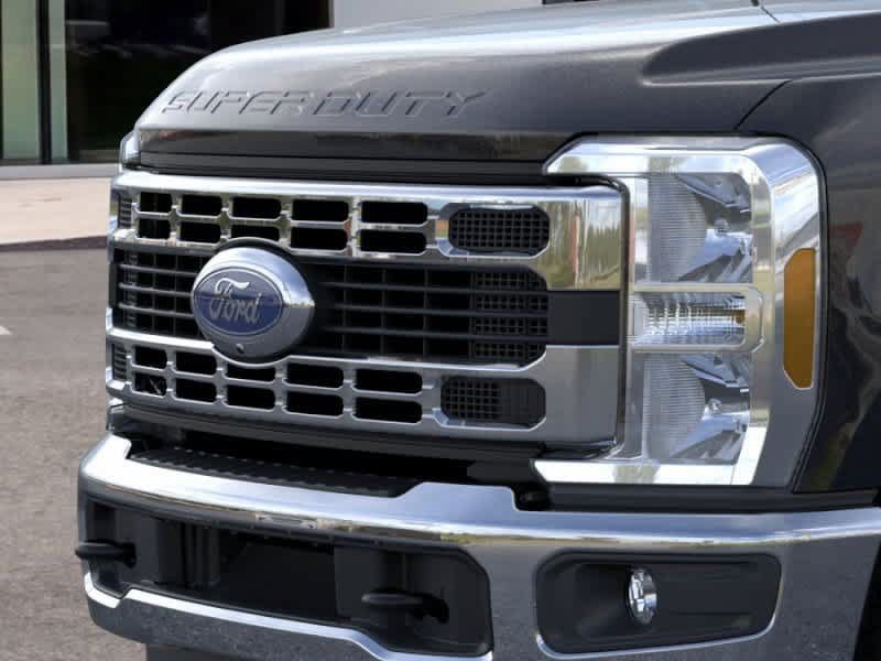 New 2026 Ford F250 XLT w/ 360-Degree Camera Package AWD/4WD image 17