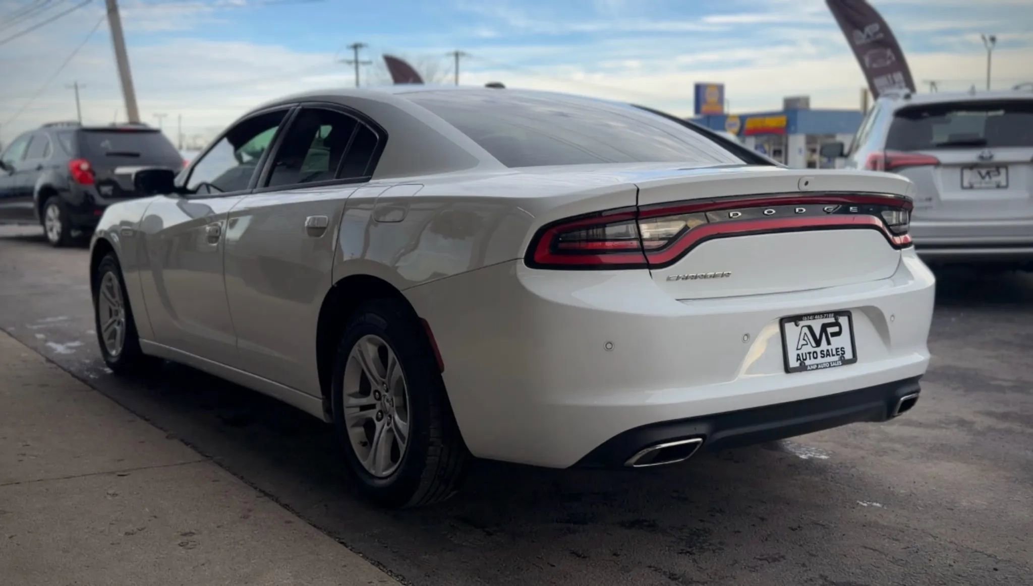 Used 2020 Dodge Charger SXT image 5