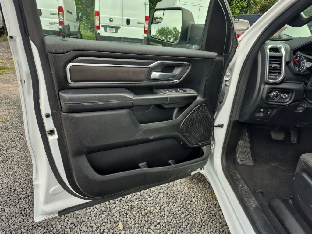 Used 2025 RAM 1500 Big Horn AWD/4WD image 16