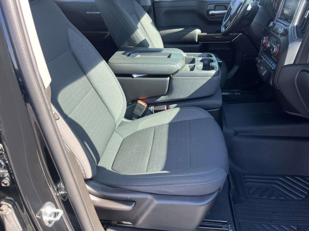 Used 2021 Chevrolet Silverado 1500 RST image 29