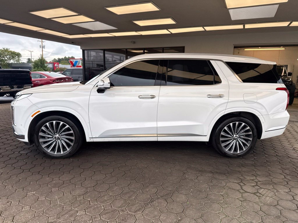 Used 2023 Hyundai Palisade Calligraphy AWD/4WD image 9