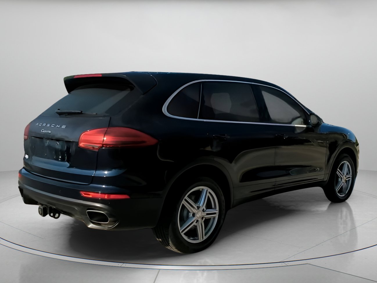 Used 2016 Porsche Cayenne image 27