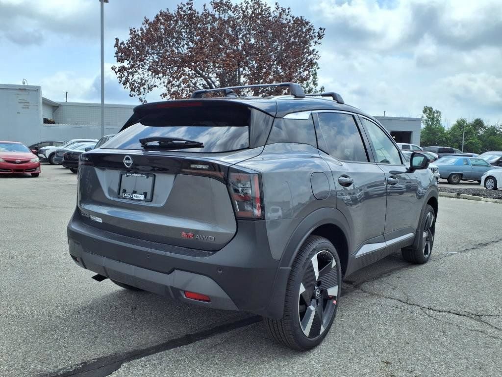 New 2025 Nissan Kicks SR AWD/4WD image 8