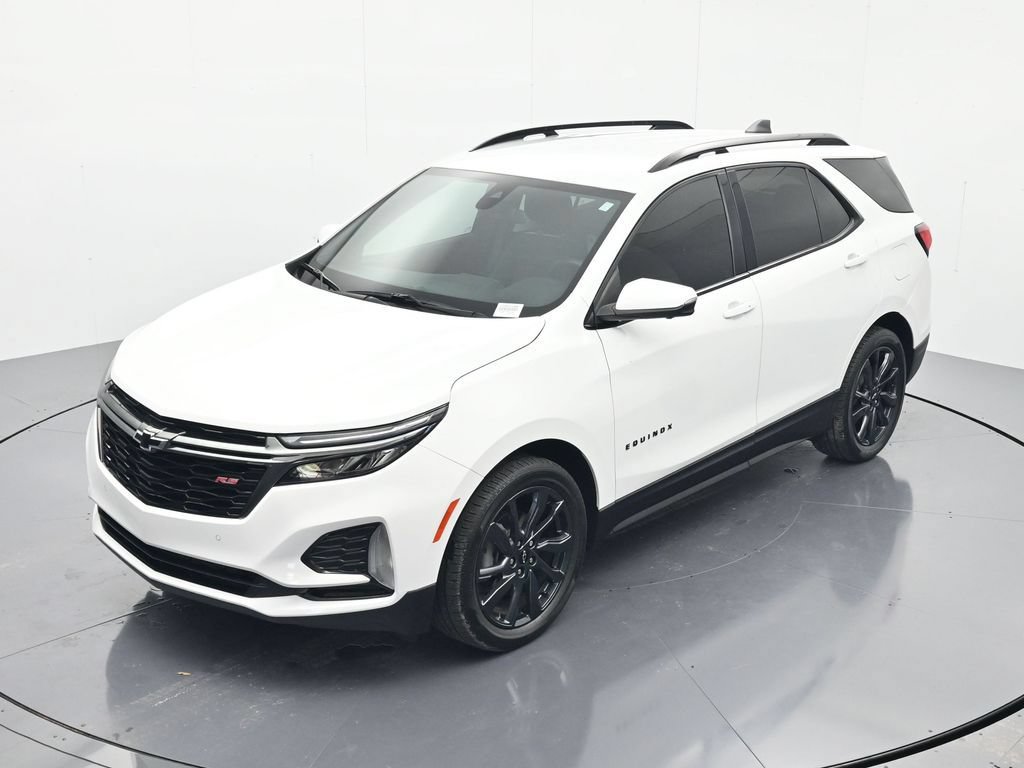 Certified 2022 Chevrolet Equinox RS w/ Infotainment Package FWD image 29