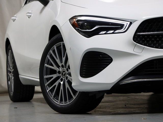 New 2026 Mercedes-Benz CLA 250 4MATIC image 4
