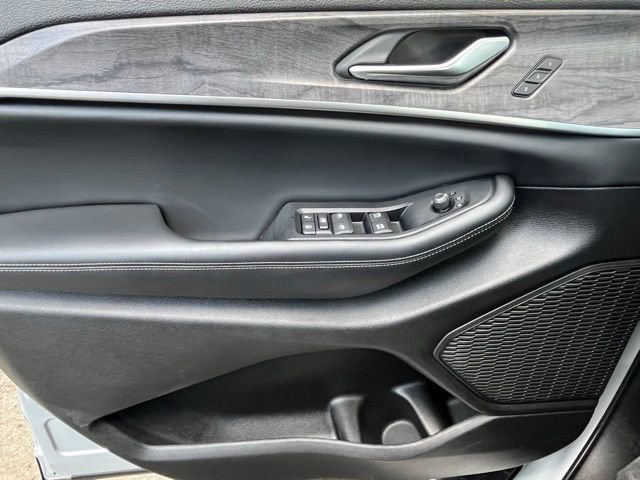 Used 2024 Jeep Grand Cherokee L Limited w/ Luxury Tech Group II AWD/4WD image 20