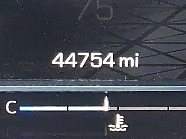 Used 2023 GMC Yukon XL Denali Ultimate image 6