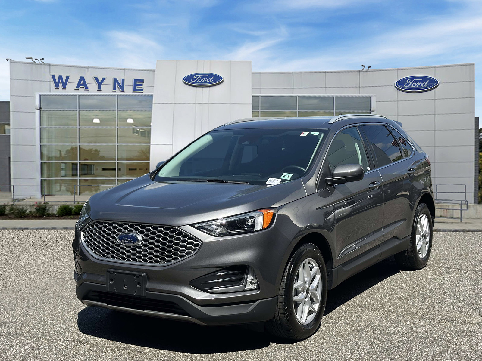 Used 2023 Ford Edge SEL w/ Convenience Package AWD/4WD image 2
