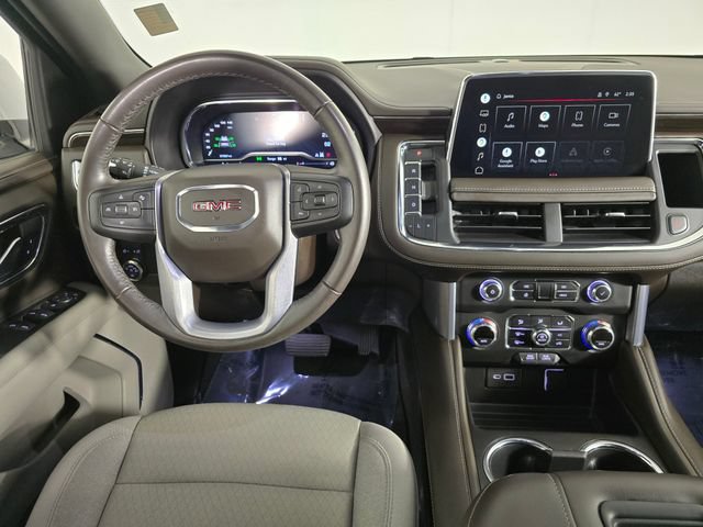 Used 2022 GMC Yukon XL SLE w/ Gmc Pro Safety Plus Package AWD/4WD image 19