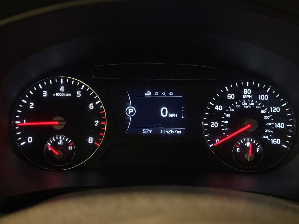 Used 2016 Kia Sorento LX image 23