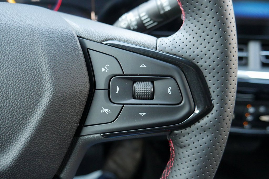 New 2026 Chevrolet Trax RS image 13