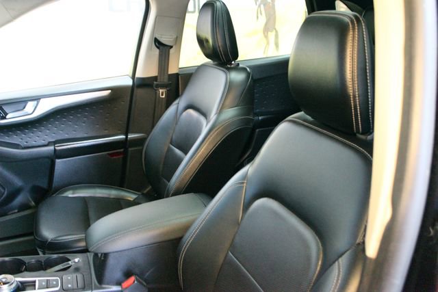 Used 2020 Ford Escape SEL image 19