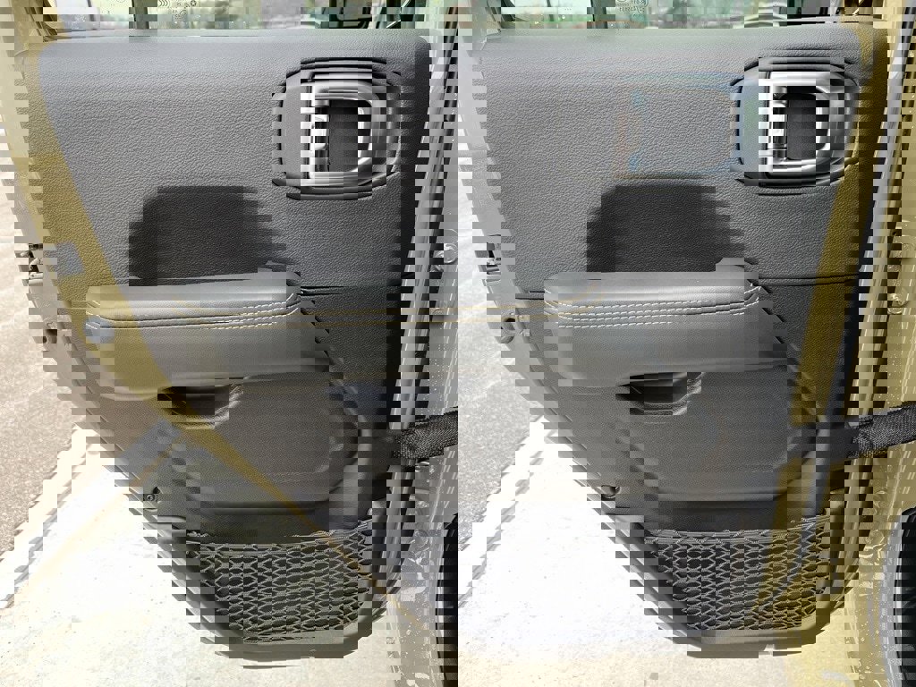 New 2026 Jeep Gladiator Sport image 15