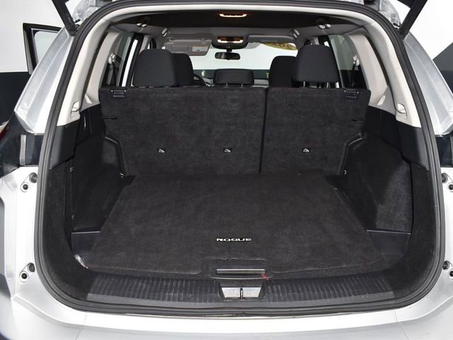 Used 2024 Nissan Rogue SV image 33