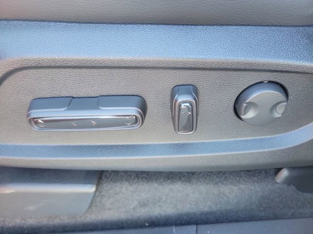 New 2025 Honda Pilot Touring image 18