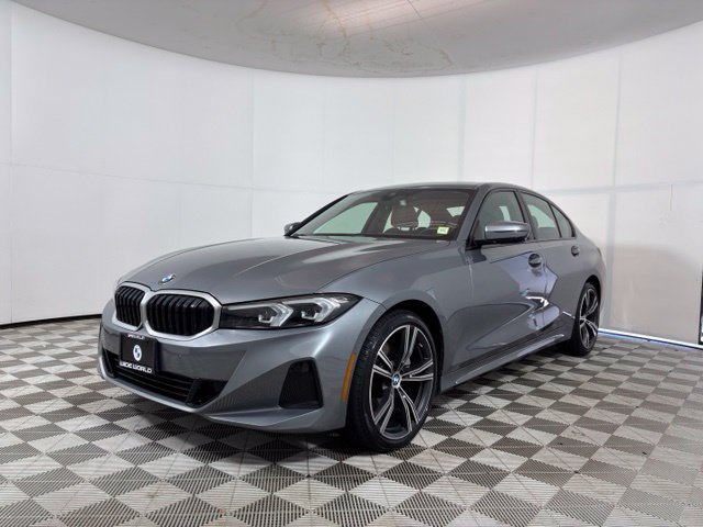 Used 2023 BMW 330i xDrive Sedan w/ Premium Package AWD/4WD image 3