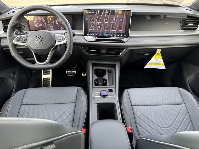 New 2026 Volkswagen Tiguan SE R-Line image 29