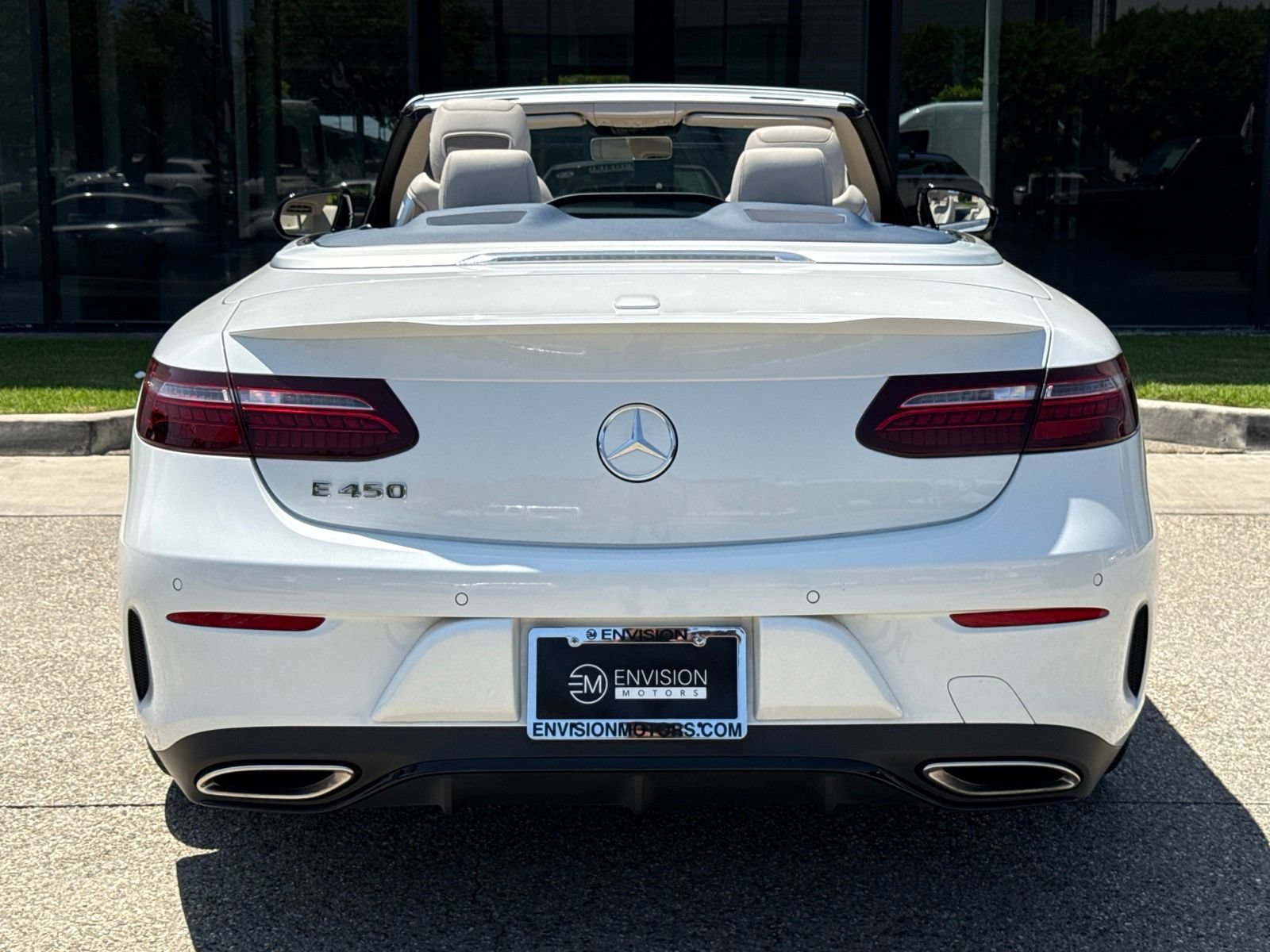 Used 2023 Mercedes-Benz E 450 Cabriolet image 13