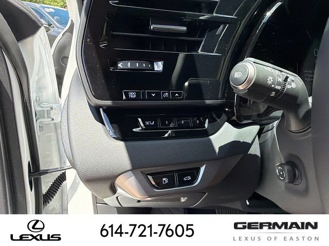 New 2026 Lexus RX 450h AWD image 24