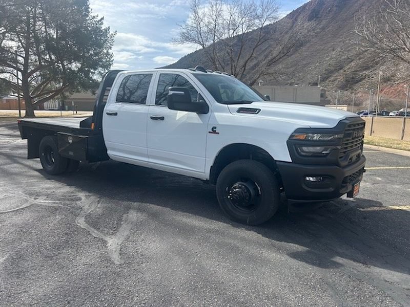 New 2026 RAM 3500 Tradesman AWD/4WD image 3