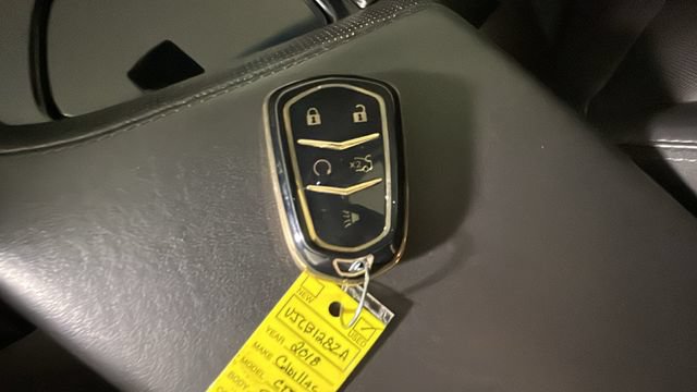 Used 2018 Cadillac CTS Luxury RWD image 19
