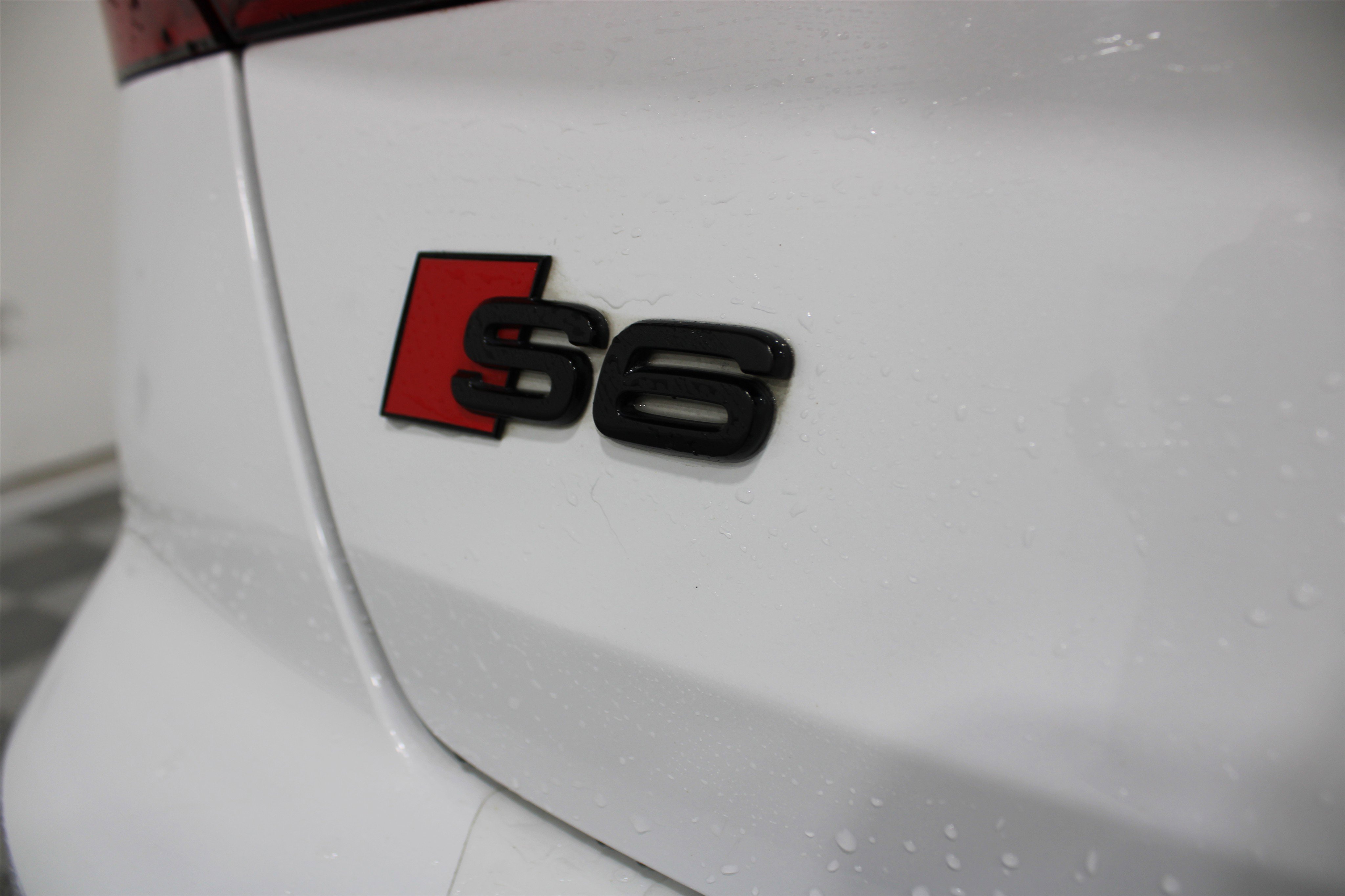 Used 2022 Audi S6 Prestige image 27