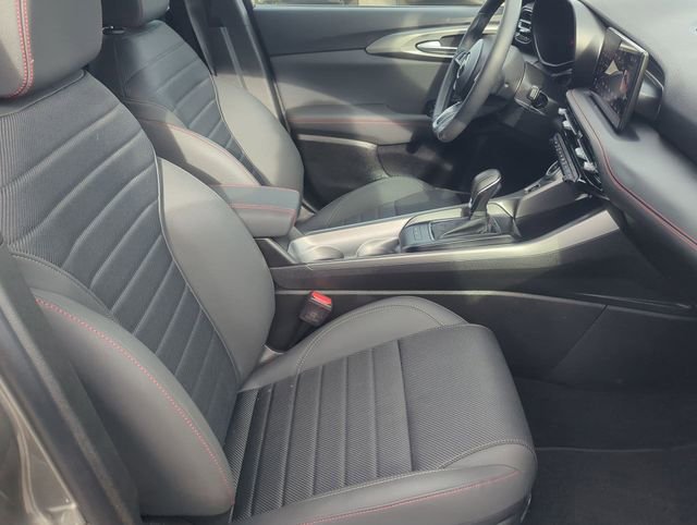 Certified 2024 Dodge Hornet GT w/ GT Blacktop Package image 25