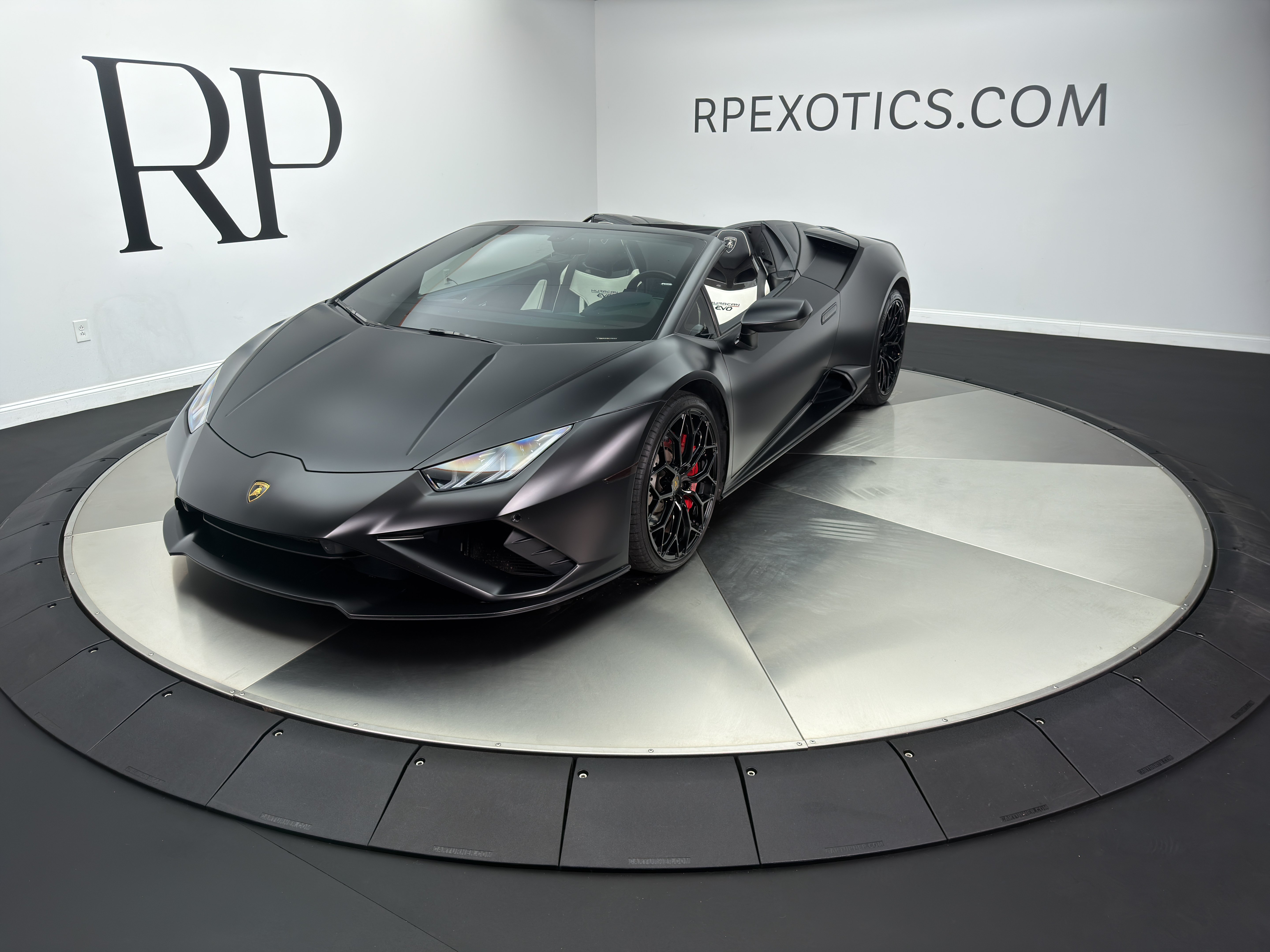 Used 2021 Lamborghini Huracan EVO