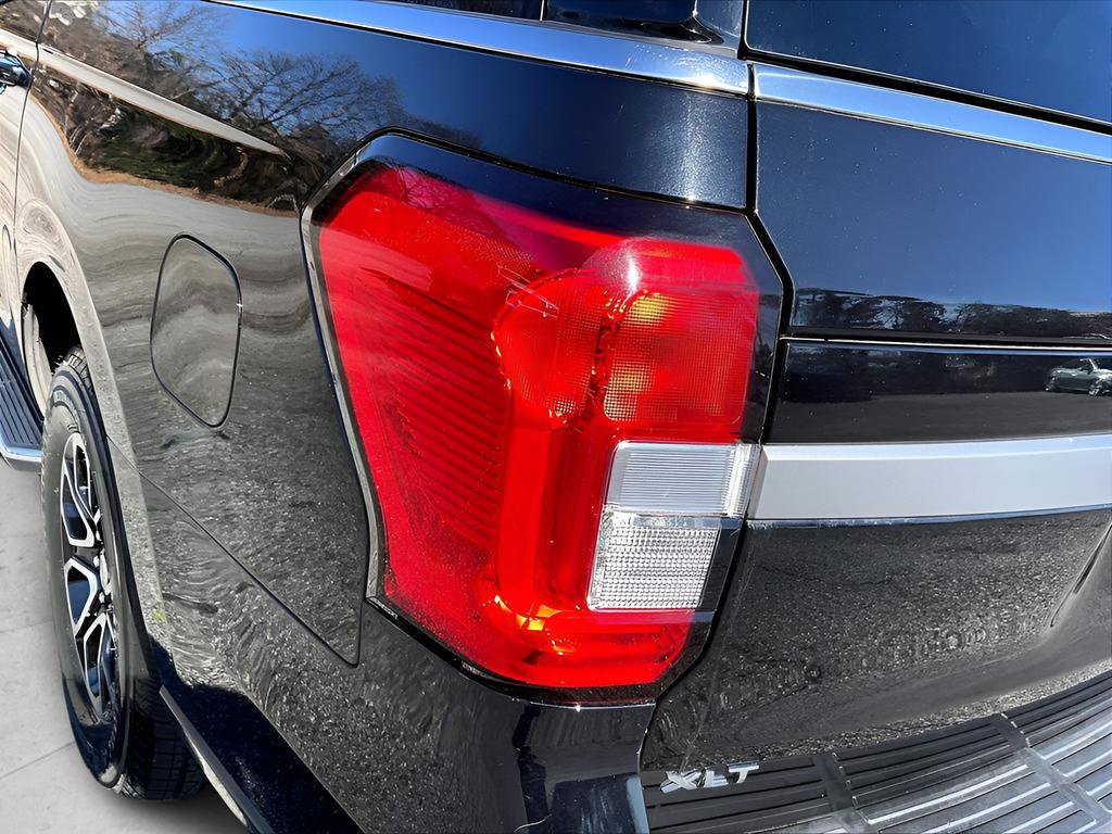 Used 2023 Ford Expedition Max XLT AWD/4WD image 27