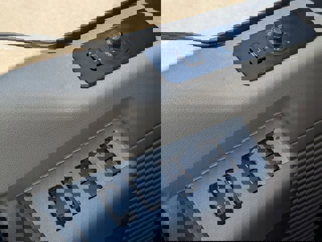 Used 2016 Ford F250 XLT w/ XLT Premium Package image 23