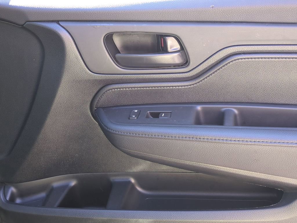 Used 2025 Honda Odyssey Sport-L image 31