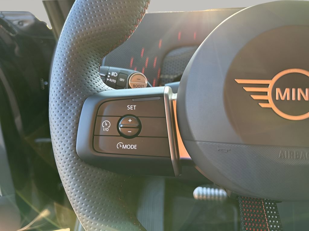 Used 2025 MINI Cooper Countryman John Cooper Works w/ Comfort Package Max image 28