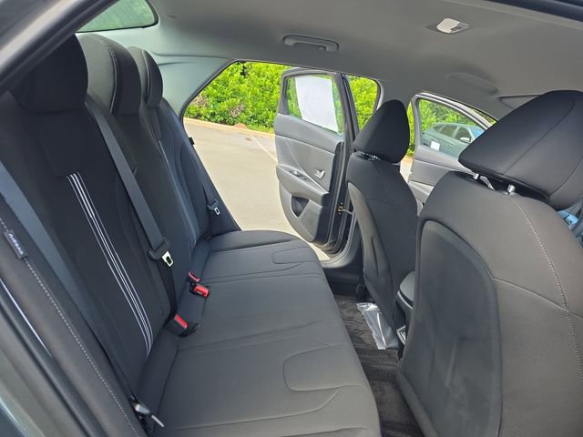 New 2025 Hyundai Elantra Blue image 12
