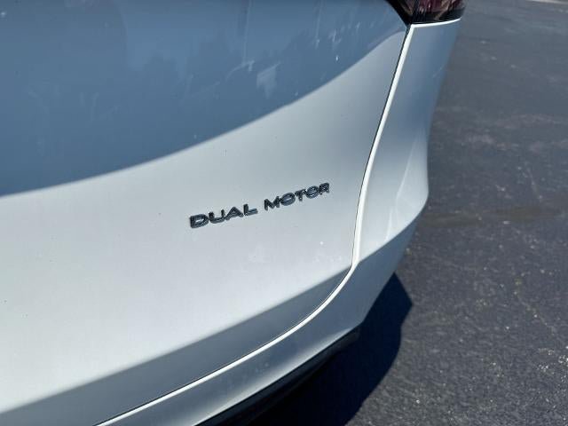 Used 2023 Tesla Model Y Long Range AWD/4WD image 31