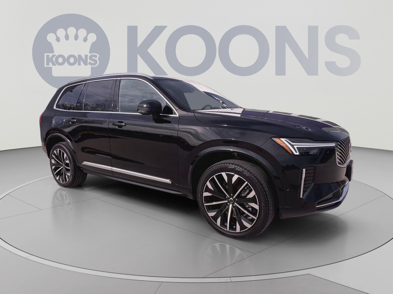New 2026 Volvo XC90 B5 Plus w/ Protection Package AWD/4WD image 2