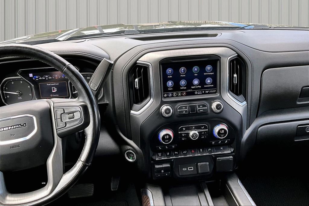 Used 2022 GMC Sierra 3500 Denali image 3