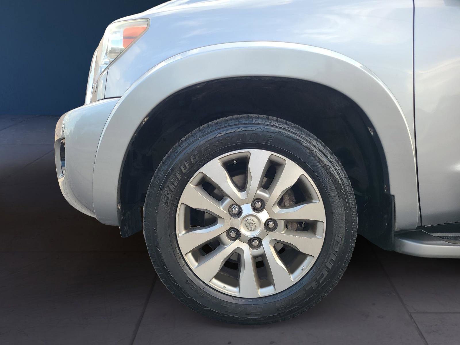Used 2013 Toyota Sequoia Limited RWD image 9