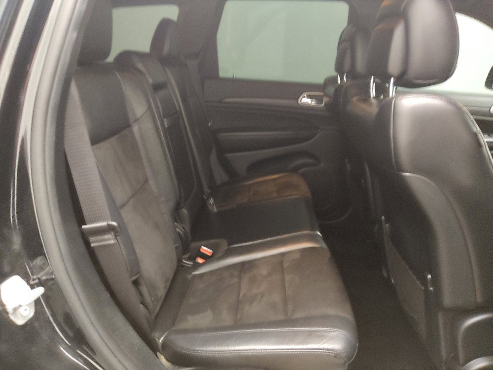 Used 2020 Jeep Grand Cherokee Laredo w/ Quick Order Package 2BN North image 19