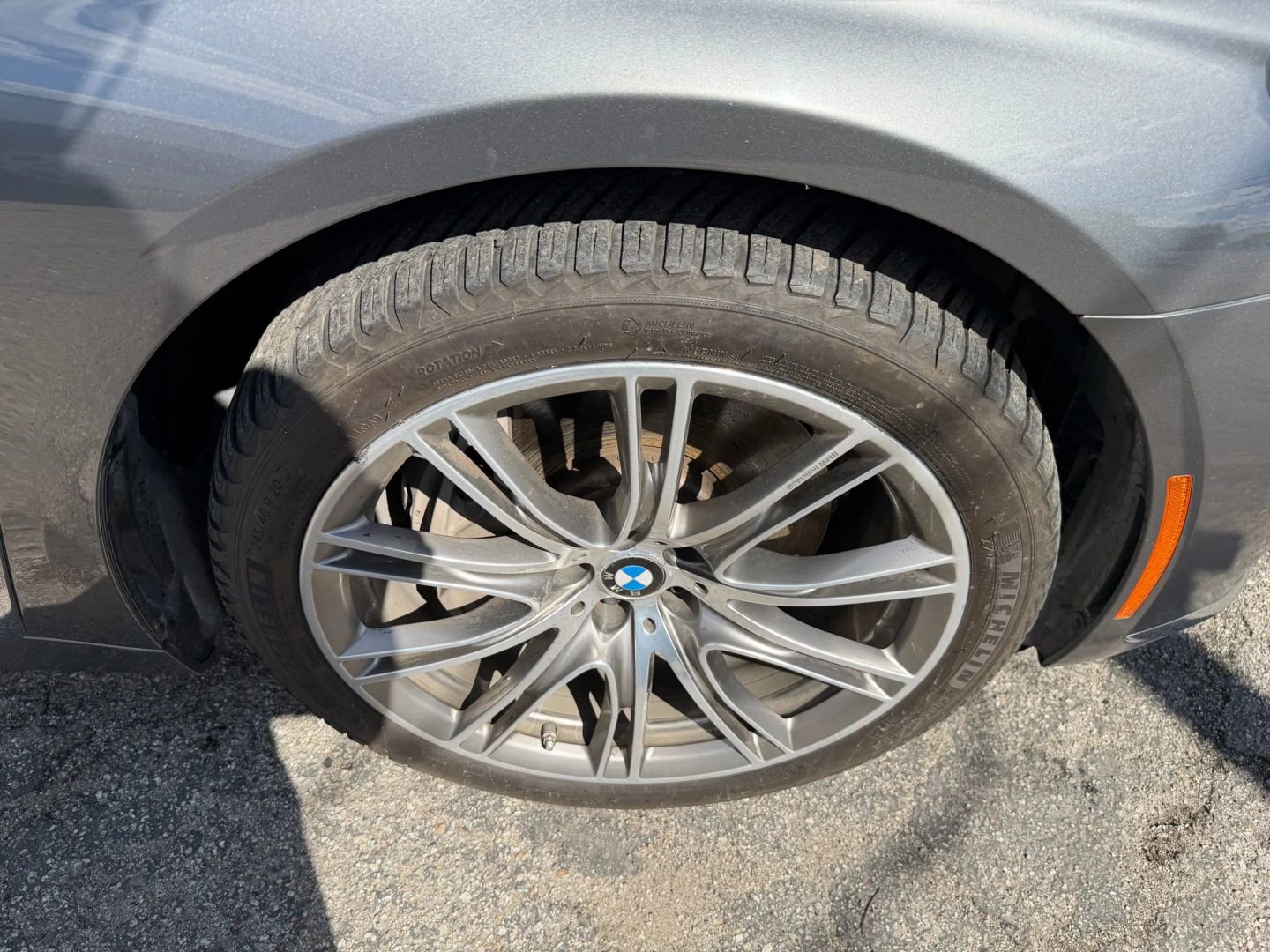 Used 2016 BMW 750i RWD image 36
